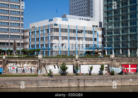 OPEC Zentrale, Wien, Österreich - OPEC headquarters, Vienna, Austria Stock Photo