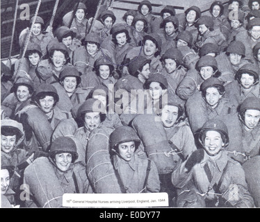 16th General Hosp Nurses, Jan 1944 Stock Photo
