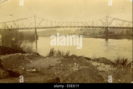 Steel Bridge over the Willamette River, Albany, OR Stock Photo