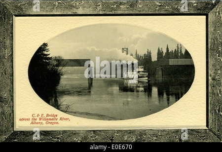 C. & E. Bridge across the Willamette River in Albany, Oregon Stock Photo