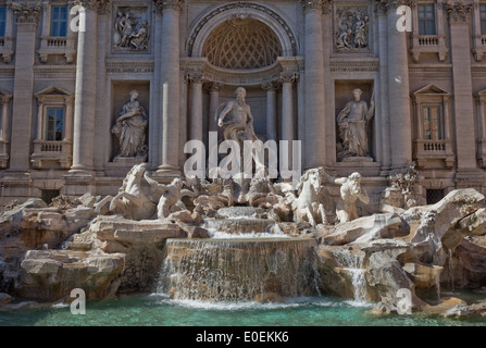 Trevi Brunnen, Rom, Italien - Trevi Fountain, Rome, Italy Stock Photo