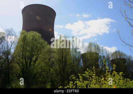 The cooling towers of Coalbrookdale (Buildwas) power station, Ironbridge, Shropshire, UK Stock Photo