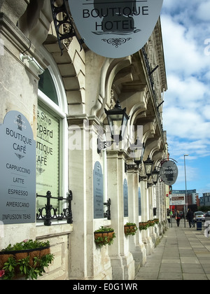 The ship Leopard boutique Hotel and Cafe on the Hard in Portsmouth