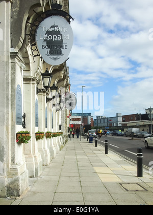 The ship Leopard boutique Hotel and Cafe on the Hard in