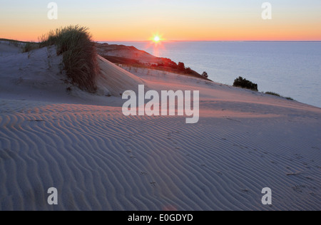 Sunrise over a wandering dune, Curonian Lagoon North of Pervalka, Curonian Spit, Baltic Sea, Lithuania, Europe Stock Photo