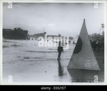 Jan 1, 1940 - WW II Pacific New Guinea Beachead Landing, 1944 (exact date unknown) APR Stock Photo