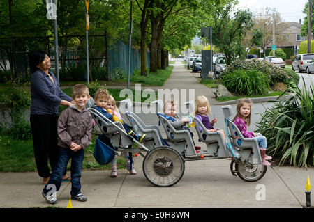 Multi seat stroller hi res stock photography and images Alamy