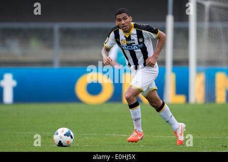 Verona, Italy. 10th May, 2014. Allan (Udinese) Football/Soccer : Italian 'Serie A' match between Hellas Verona 2-2 Udinese at Stadio Marcantonio Bentegodi in Verona, Italy . © Maurizio Borsari/AFLO/Alamy Live News Stock Photo