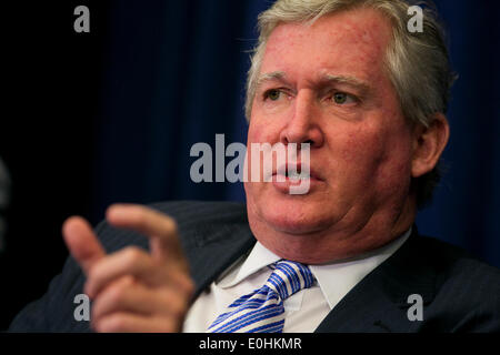 Washington DC, USA. 13th May, 2014. Christopher Crane, President and CEO of Exelon Corporation speaks during an event at Resources for The Future in Washington, D.C. on May 14, 2014. Credit:  Kristoffer Tripplaar/Alamy Live News Stock Photo