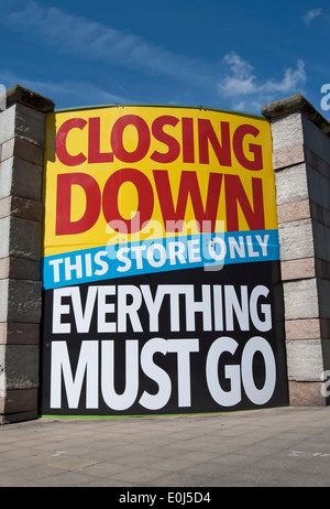 closing down everything must go sign at a branch of homebase in kensington, london, england Stock Photo
