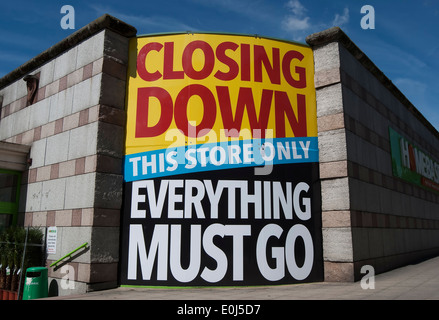 closing down everything must go sign at a branch of homebase in