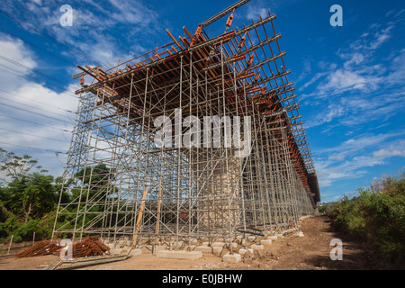 Construction road highways ramps heavy engineering steel scaffolding ...