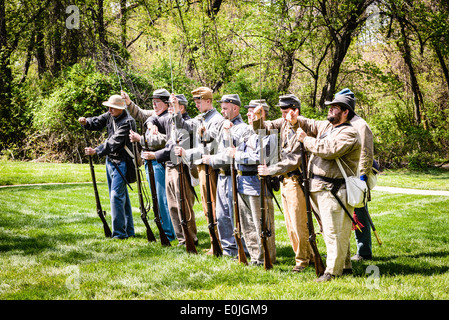 17th Virginia Infantry Confederate Rifle Unit, Fairfax Civil War Day, Historic Blenheim, 3610 Old Lee Highway, Fairfax, Virginia Stock Photo