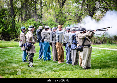 17th Virginia Infantry Confederate Rifle Unit, Fairfax Civil War Day, Historic Blenheim, 3610 Old Lee Highway, Fairfax, Virginia Stock Photo