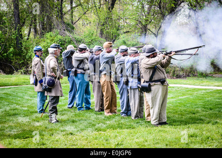 17th Virginia Infantry Confederate Rifle Unit, Fairfax Civil War Day, Historic Blenheim, 3610 Old Lee Highway, Fairfax, Virginia Stock Photo