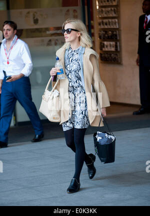 Fearne Cotton leaving BBC Radio One studios in London on the 15th May 2014 Stock Photo