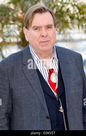 Cannes, France. 15th May, 2014. Timothy Spall during the 'Mr. Turner' photocall at the 67th Cannes Film Festival on May 15, 2014 Credit:  dpa picture alliance/Alamy Live News Stock Photo