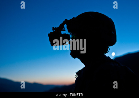 NURISTAN PROVINCE, Afghanistan (13 Nov., 2010) – “It’s kind of nice seeing those same old mountains,” said U.S. Army Sg Stock Photo