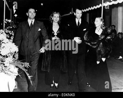 Henry Fonda, James Stewart, Anita Colby and Frances Ford Seymour Stock Photo