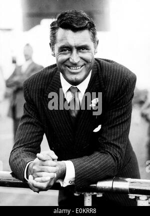 Actor Cary Grant aboard the 'Queen Elizabeth' Stock Photo