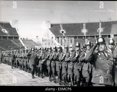 Sep. 03, 1954 - Berlin Police Units arrived at the Olympic stadium with flying flags to begin their yearly Police Sports Festival. Stock Photo