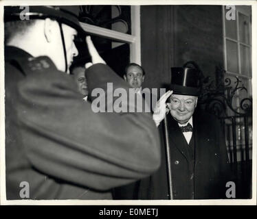 Nov. 30, 1954 - Sir Winston Churchill's 80th. Birthday. Goes to house of Lords-for Presentation. Photo shows Sir Winston Churchill, who today celebrates his 80th. birthday - seen as he left No.10, Downing - street for the house of Lords of a presentation from Conservative M.P. 's and peers, this evening. Stock Photo