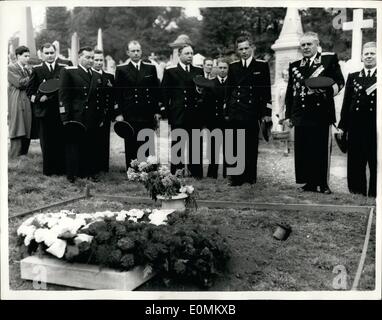 Oct. 10, 1955 - Russian Naval Officers visit Karl Marx tomb in London. Six Russian warships arrived yesterday at Portermouth on a five-day goodwill visit and this morning, Admiral A.G. Golovko, Commander in Chief of the Soviet Baltic Fleet, and a party of senior staff officers, who arrived in London this morning paid a visit to the Karl Marx tom at Highgate. Keystone Photo Shows: Admiral A.G. Golovko (second from right), bares his head, along with other officers after a wreath had been laidn on the tomb of Karl Marx at Highgate today. H/Keystone Stock Photo