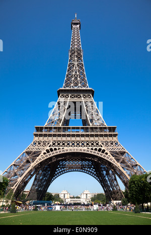 Eiffelturm, Paris, Frankreich - Eiffel Tower, Paris, France Stock Photo