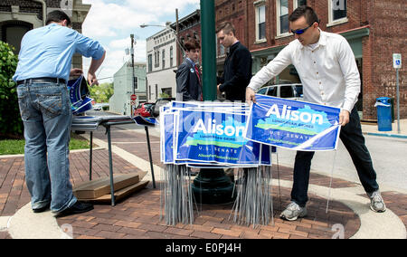 May 18, 2014 - Georgetown, Kentucky, U.S. -  Volunteers put together lawn signs ahead of the courthouse square appearance by Kentucky Secretary of State Alison Lundergan Grimes.  Mrs. Grimes is the favorite to win the Democratic Senate primary on Tuesday, and to take on Senator Mitch McConnell in the November election.(Credit Image: © Brian Cahn/ZUMAPRESS.com) Stock Photo