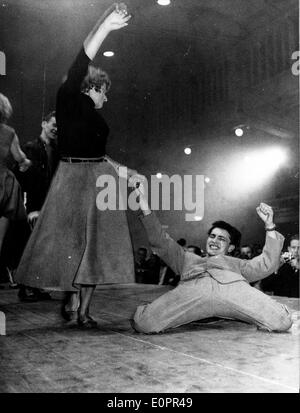 Sixties rock and roll hi-res stock photography and images - Alamy