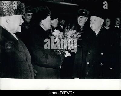 Jan. 01, 1957 - Photo shows Red-China's President Chou-En-Lai with flowers arriving at Moscow on Jan. 7th, 57. He was received Stock Photo