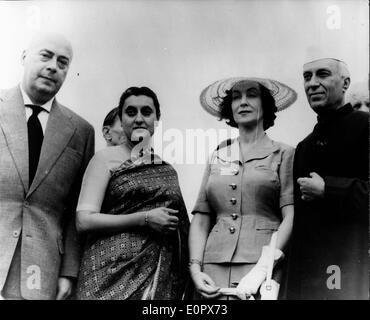 Indira Gandhi with Jozef Cryankiewicz and her father Jawaharlal Nehru Stock Photo