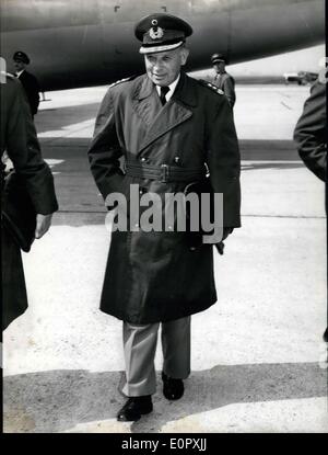 Apr. 09, 1957 - New Armsplanes in the bag??? From a visit in the USA, the German General Adolf Heusinger came back to Germany today. OPS: General Heusinger leaving the airport in Dusseldorf-Lohausen.
