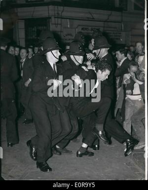 Sep. 09, 1958 - People Arrested in Notting Hill Gate Racial Riots ...