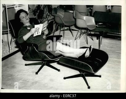 Earl best sale eames chair