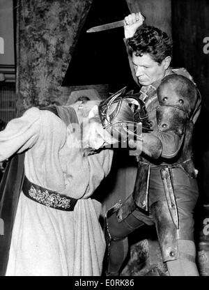 Jean Louis Barrault and Alain Cuny in the film the 'Golden Head' Stock Photo