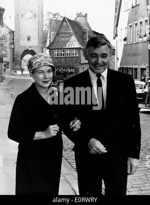 Actor Clark Gable vacations with wife Kay Williams Stock Photo