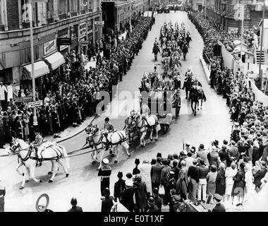 President Eduardo Frei Montalva visits the Queen Stock Photo