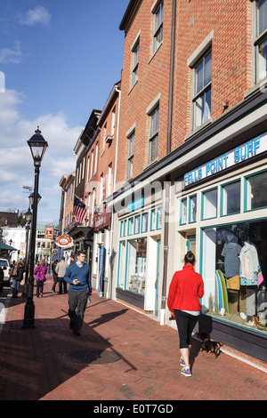 Shopping on Broadway, Fells Point, Baltimore, Maryland, USA Stock Photo