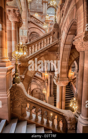 Million-Dollar Staircase aka Great Western Staircase, in the Capitol Building of New York State, in Albany. Stock Photo