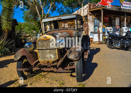 Rusty oldtimer on Route 66 in the Mojave desert in Arizona Stock Photo