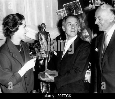 Ballet Dancer Anton Dolin receives award Stock Photo