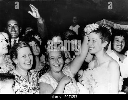 Actress Carla Gravina surrounded by adoring fans Stock Photo