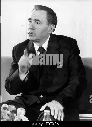 Andrei Gromyko speaking to someone Stock Photo