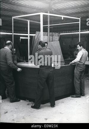 Feb. 02, 1961 - Preview of trial against Adolf Eichmann in Jerusalem: A Bullet proof cabin is being built in Jaffa/Israel in which former SS leader Adolf Eichmann, accused of having been responsible for the murder on millions of Jews, will sit during his trial in Jerusalem, together with two policemen. The glass for this cabin it is a few centimeters thick has especially for this reason been imported from Belgium. Stock Photo