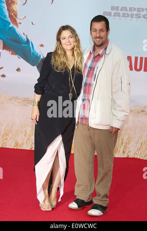 Drew Barrymore and Adam Sandler attend to the Premiere of the movie 'Blended' at Cinestar at Potsdamer Platz on Monday May 19, 2014 in Berlin, Germany./picture alliance Stock Photo