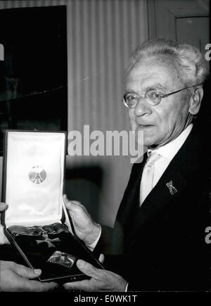 Apr. 04, 1963 - The Grose Verdienstkreuz mit Stern Des verdiens: (= great distinguished service medal with star of the distinguished service decoration) has been passed over today, April 30th in the Munich Stastskanzlei by Bavarian Prime-Minister Alfons Goppel to Prof.Dr. D.h.c. Karl Ritter Von Frisch (Frisch), because of bees. Prof. Frisch has been from 1910 till 1921 scientific assistant and privat-university lecturer at the Munich, university, after this university professor for zoology at the university Rostock, from 1923 till 1925 he has been working at the university Breslau Stock Photo