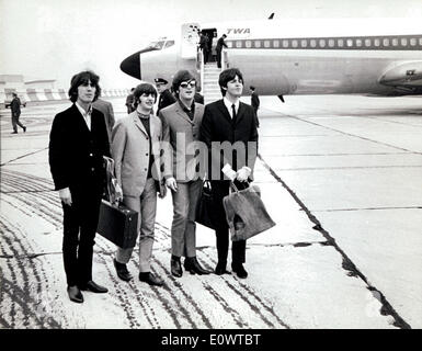 The Beatles arriving in New York City Stock Photo