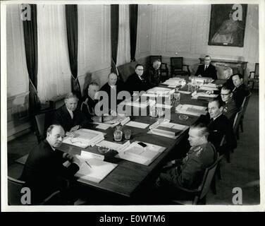 Apr. 04, 1964 - Sir Henry Hardman the Permanent Under Secretary; the next two are unidentified secretaries, then Chief of the Naval Staff & First SeaLord, admiral Sir David Luce; Minister of Defence for Royal Navy, (Vice Chairman of Navy Board.) The Rt. Hon. Earl Jelicoe; Permanent Under Secretary of State for Defense (R.A.F.) Julian Ridsdale, M.P. Chief of the air Staff, Air Chief Marshall Sir Charles Elwcrthy and chief of the General Staff, General Sir Richard Hull. Stock Photo