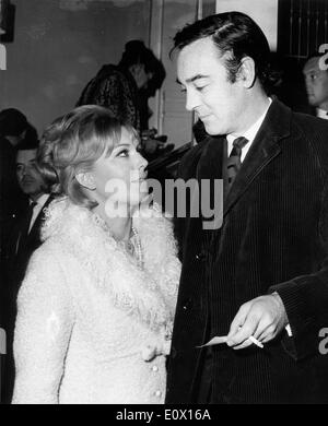 Actress Kim Novak with husband Richard Johnson at the performance of 'Othello' Stock Photo